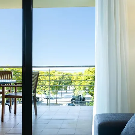 Millenium 1 2-2 公寓 罗萨斯