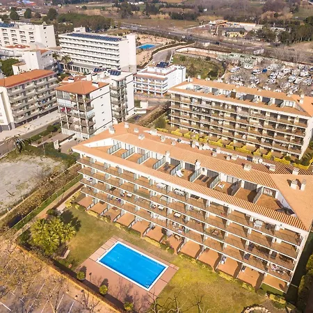 Millenium 1 2-2 Appartement Roses