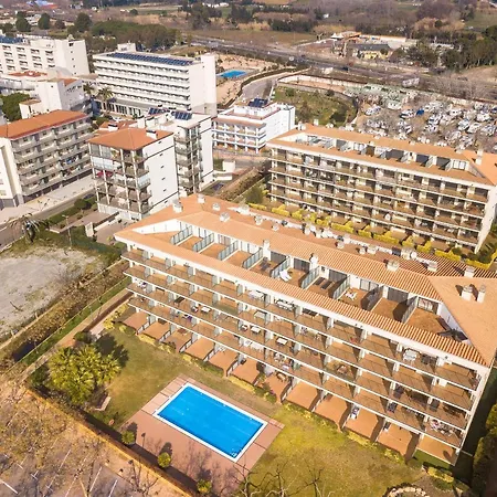 Millenium 1 2-2 Appartement Roses